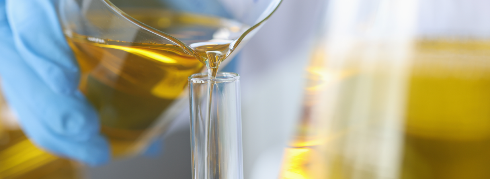 5 Benefits of Investing in an Oil Analysis Program